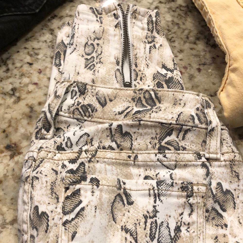 Bebe jeans